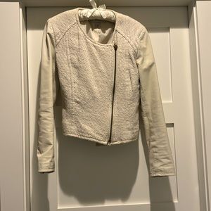 Bagatelle zipper front jacket; genuine leather sleeves. Size Small, cream color
